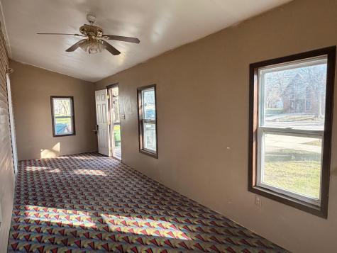 384 Rowland Street Tracy MN 56175