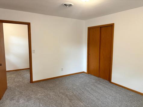 306 E 5th Street N Truman MN 56088