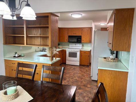 306 E 5th Street N Truman MN 56088