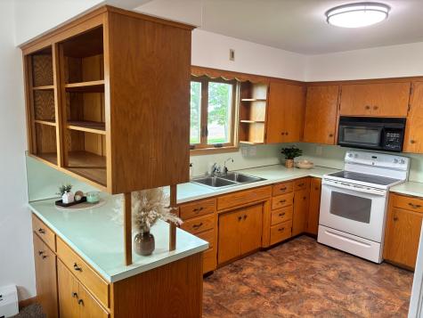 306 E 5th Street N Truman MN 56088