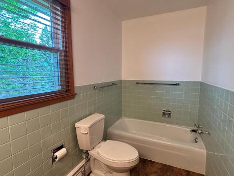 306 E 5th Street N Truman MN 56088