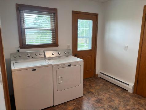 306 E 5th Street N Truman MN 56088