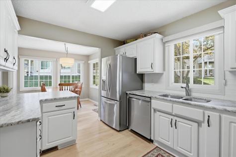 3969 Niagara Lane N Plymouth MN 55446