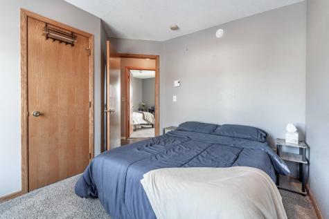 211 1st Street SE Elbow Lake MN 56531