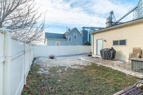 211 1st Street SE Elbow Lake MN 56531