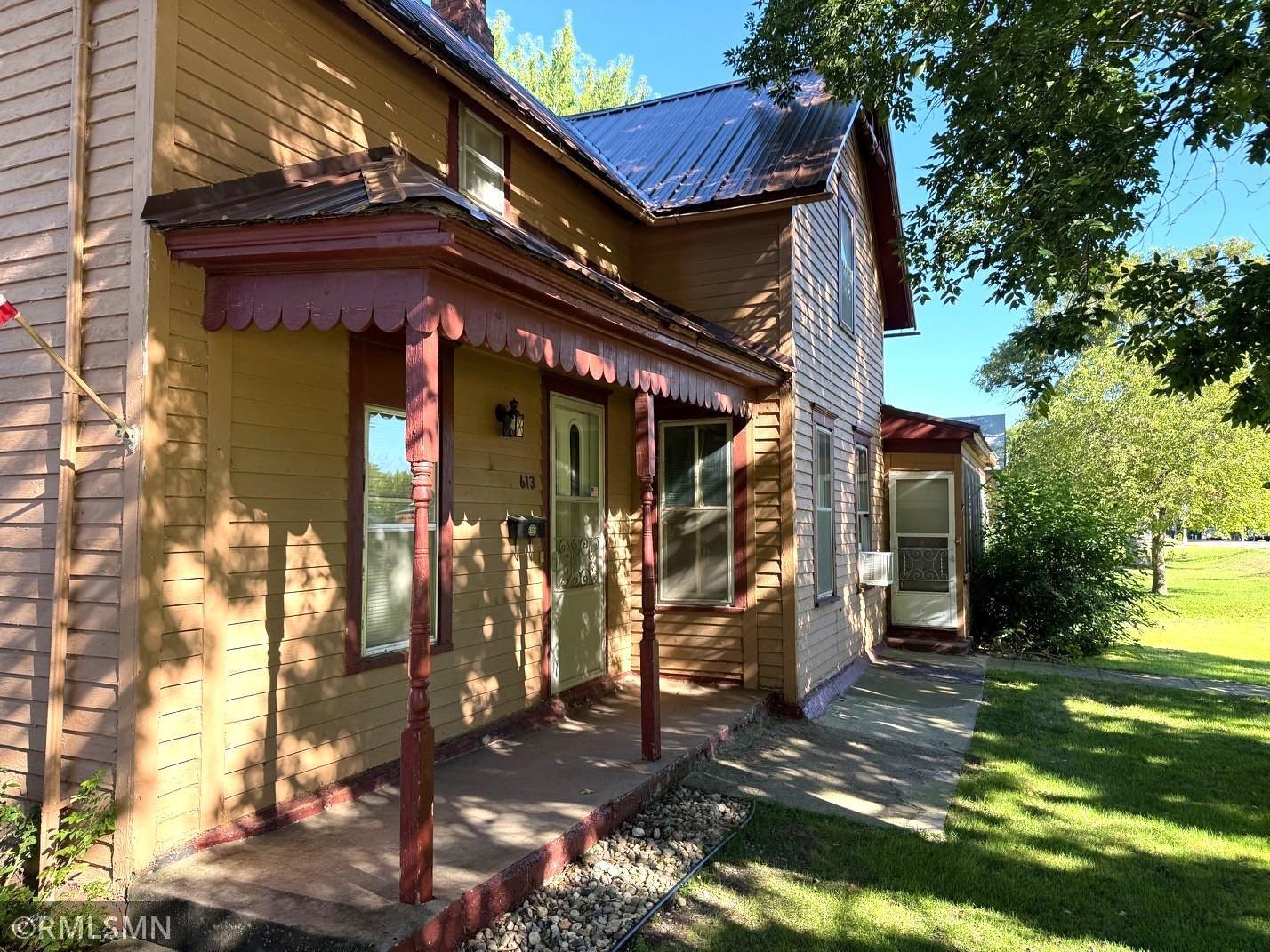 613 Maine Avenue Adrian MN 56110