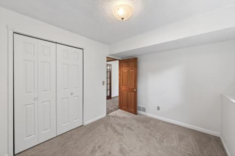 14283 Uplander Street NW Andover MN 55304
