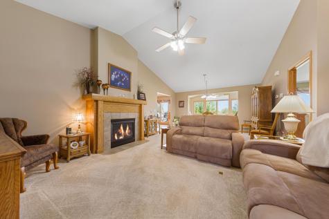 2505 Hulett Court Faribault MN 55021