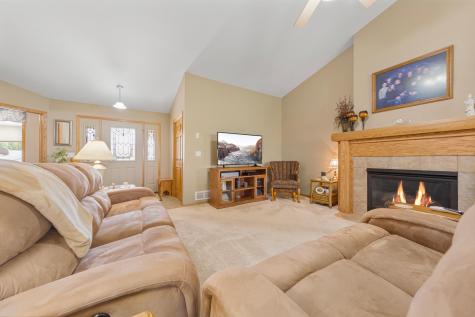 2505 Hulett Court Faribault MN 55021