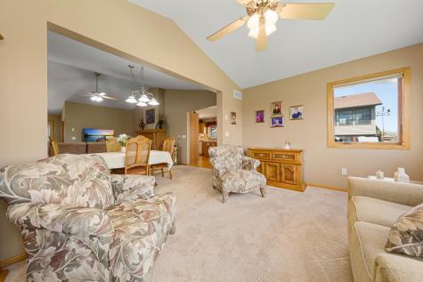 2505 Hulett Court Faribault MN 55021