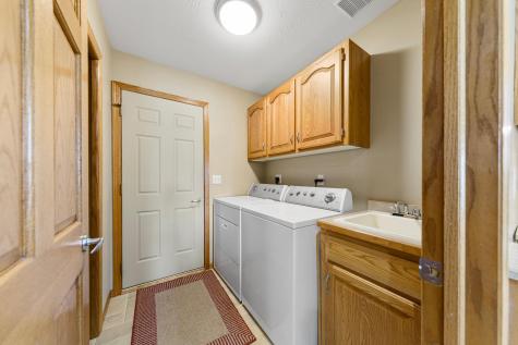 2505 Hulett Court Faribault MN 55021
