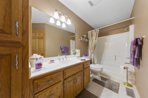 2505 Hulett Court Faribault MN 55021