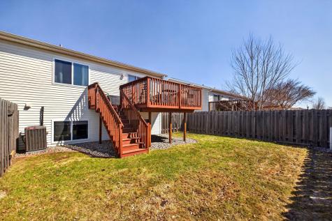 4272 39 1/2 Avenue S Fargo ND 58104