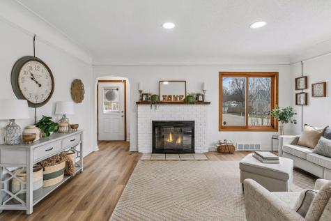 5301 Emerson Avenue N Brooklyn Center MN 55430