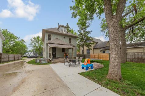 306 3rd Avenue NE Waseca MN 56093