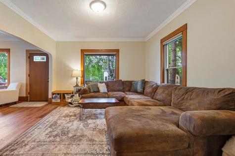 306 3rd Avenue NE Waseca MN 56093