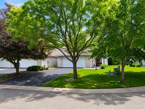 513 109th Lane NW Coon Rapids MN 55448