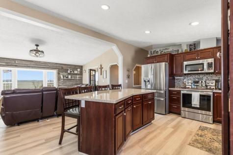 17371 220th Street Lucan MN 56255