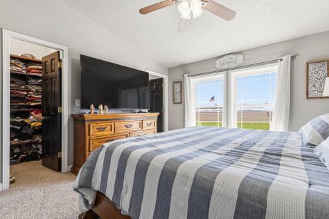 17371 220th Street Lucan MN 56255