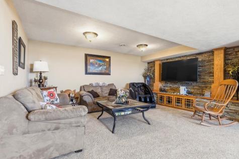 17371 220th Street Lucan MN 56255