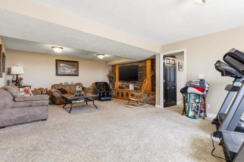 17371 220th Street Lucan MN 56255