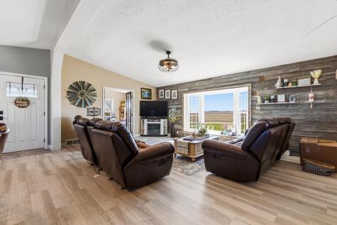 17371 220th Street Lucan MN 56255