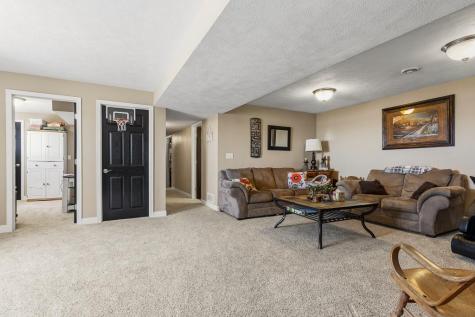 17371 220th Street Lucan MN 56255