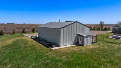 17371 220th Street Lucan MN 56255