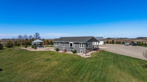 17371 220th Street Lucan MN 56255