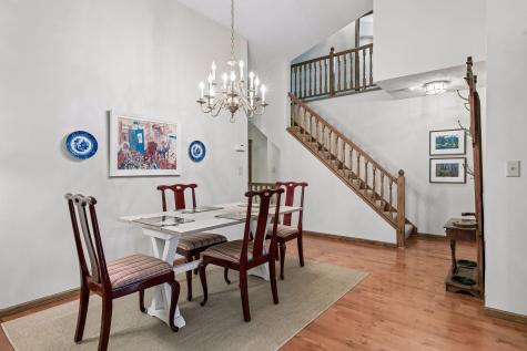 1688 Wexford Way Woodbury MN 55125