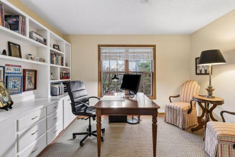 1688 Wexford Way Woodbury MN 55125