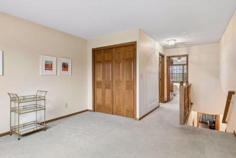 1688 Wexford Way Woodbury MN 55125