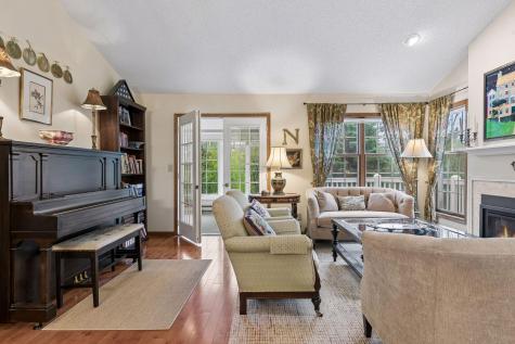 1688 Wexford Way Woodbury MN 55125