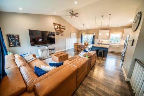 695 Marcus Pl NE Byron MN 55920