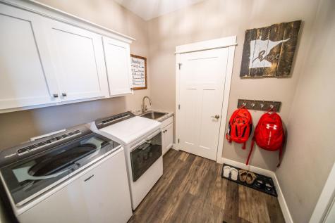695 Marcus Pl NE Byron MN 55920