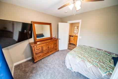 695 Marcus Pl NE Byron MN 55920
