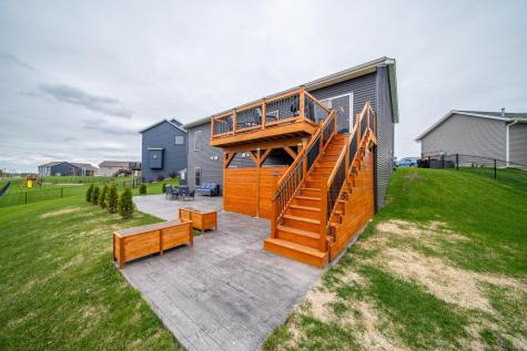 695 Marcus Pl NE Byron MN 55920