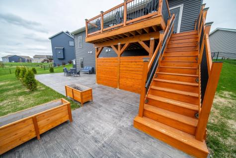 695 Marcus Pl NE Byron MN 55920