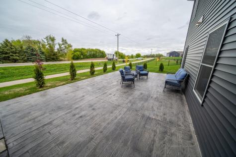 695 Marcus Pl NE Byron MN 55920