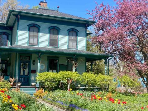 708 Saint Olaf Avenue Northfield MN 55057