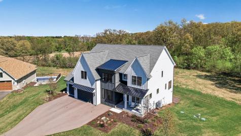 10485 56th Place N Lake Elmo MN 55042