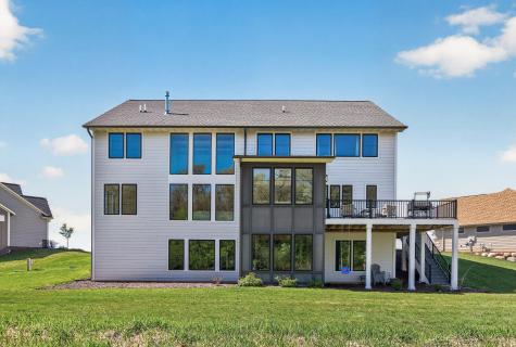 10485 56th Place N Lake Elmo MN 55042