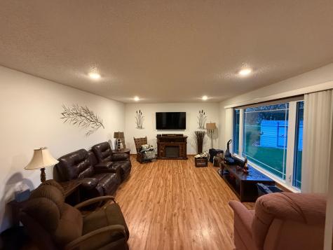 1228 Edgewood Drive Thief River Falls MN 56701