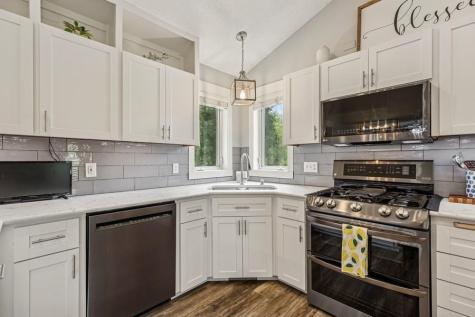 16902 Wilderness Trail SE Prior Lake MN 55372