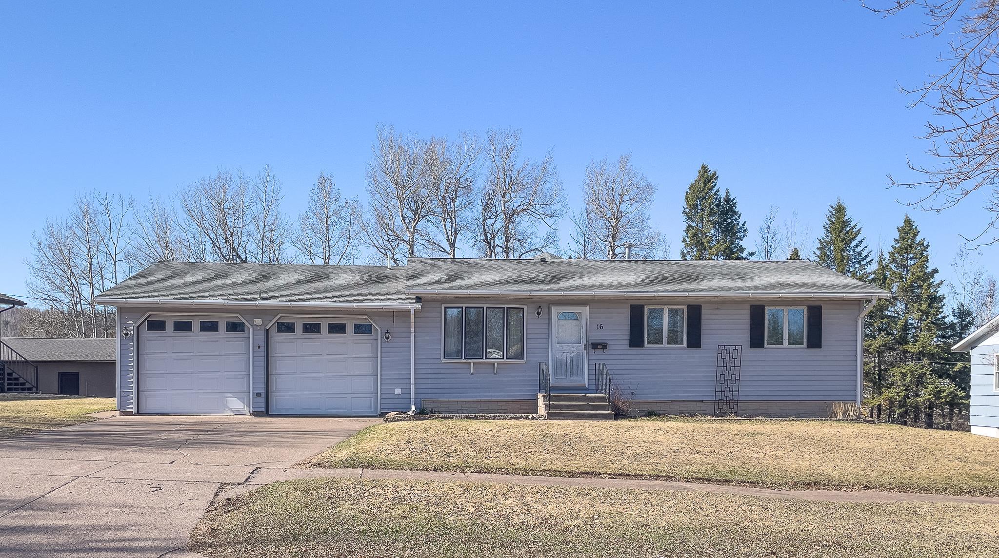 16 Law Drive Silver Bay MN 55614