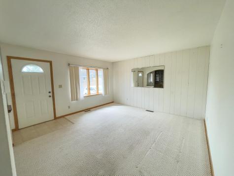 16 Law Drive Silver Bay MN 55614