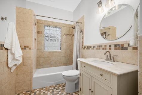 4100 Vera Cruz Avenue N Robbinsdale MN 55422