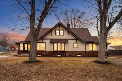 4100 Vera Cruz Avenue N Robbinsdale MN 55422