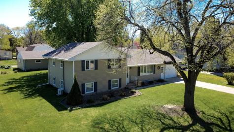 807 N Renville Street Winthrop MN 55396