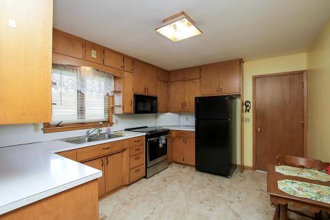 807 N Renville Street Winthrop MN 55396